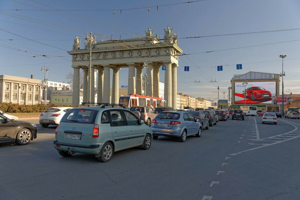 Реклама на медиафасадах в Санкт-Петербурге | Рекламное агентство  «Федеральная Рекламная Группа»